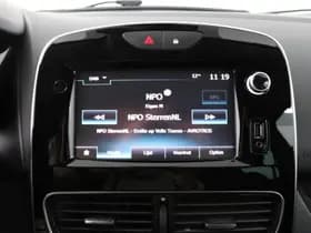 Renault Clio thumbnail 17