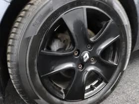 Renault Clio thumbnail 21