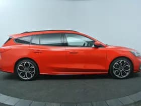 Ford Focus thumbnail 16