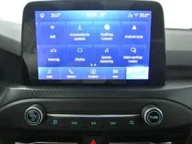 Ford Focus thumbnail 24