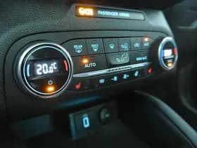 Ford Focus thumbnail 27