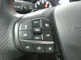 Ford Focus thumbnail 34