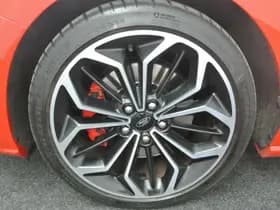 Ford Focus thumbnail 42