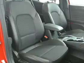 Ford Focus thumbnail 10