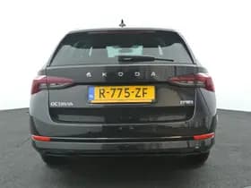 Škoda Octavia thumbnail 21