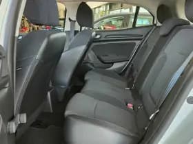 Renault Mégane 1.2 TCe Life | Cruise | Bluetooth thumbnail 12