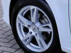 Renault Mégane 1.2 TCe Life | Cruise | Bluetooth thumbnail 10