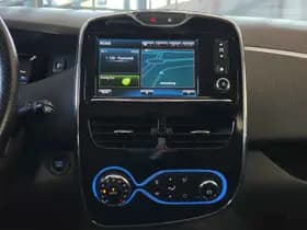 Renault ZOE R110 Limited| 240km Range 41 kWh | Keyless | Camera | Climate | DAB thumbnail 16