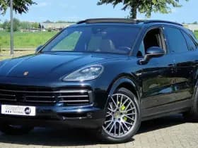 Porsche Cayenne 3.0 E-Hybrid Platinum Edition | ACC | Carplay | Trekhaak | Panorama