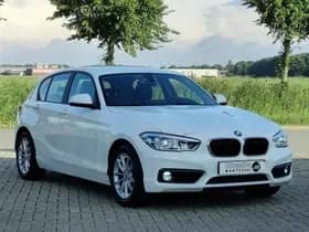BMW 1 Serie 116i Executive | Led | Trekhaak | Navi | Climate thumbnail 3