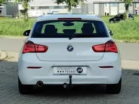 BMW 1 Serie 116i Executive | Led | Trekhaak | Navi | Climate thumbnail 5