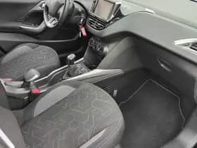 Peugeot 2008 1.2 PureTech Blue Lion | Carplay | Navi | Cruise thumbnail 11