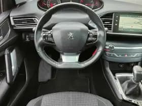 Peugeot 308 1.2 PureTech Blue Lease Executive | Panorama | Rijstrooksensor | Navigatie | PDC thumbnail 17