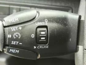 Peugeot 308 1.2 PureTech Blue Lease Executive | Panorama | Rijstrooksensor | Navigatie | PDC thumbnail 22