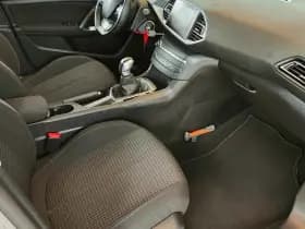 Peugeot 308 1.2 PureTech Blue Lease Executive | Panorama | Rijstrooksensor | Navigatie | PDC thumbnail 10