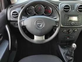 Dacia Sandero 0.9 TCe 10th Anniversary | Trekhaak | Cruise | Airco | Bluetooth thumbnail 14