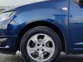 Dacia Sandero 0.9 TCe 10th Anniversary | Trekhaak | Cruise | Airco | Bluetooth thumbnail 8