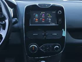 Renault Clio thumbnail 16