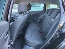 Renault Clio thumbnail 10