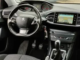 Peugeot 308 SW 1.2 PureTech Blue Lease thumbnail 13