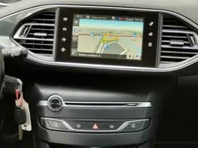 Peugeot 308 SW 1.2 PureTech Blue Lease thumbnail 14