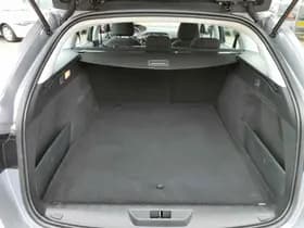 Peugeot 308 SW 1.2 PureTech Blue Lease thumbnail 17