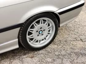 BMW M3 thumbnail 3