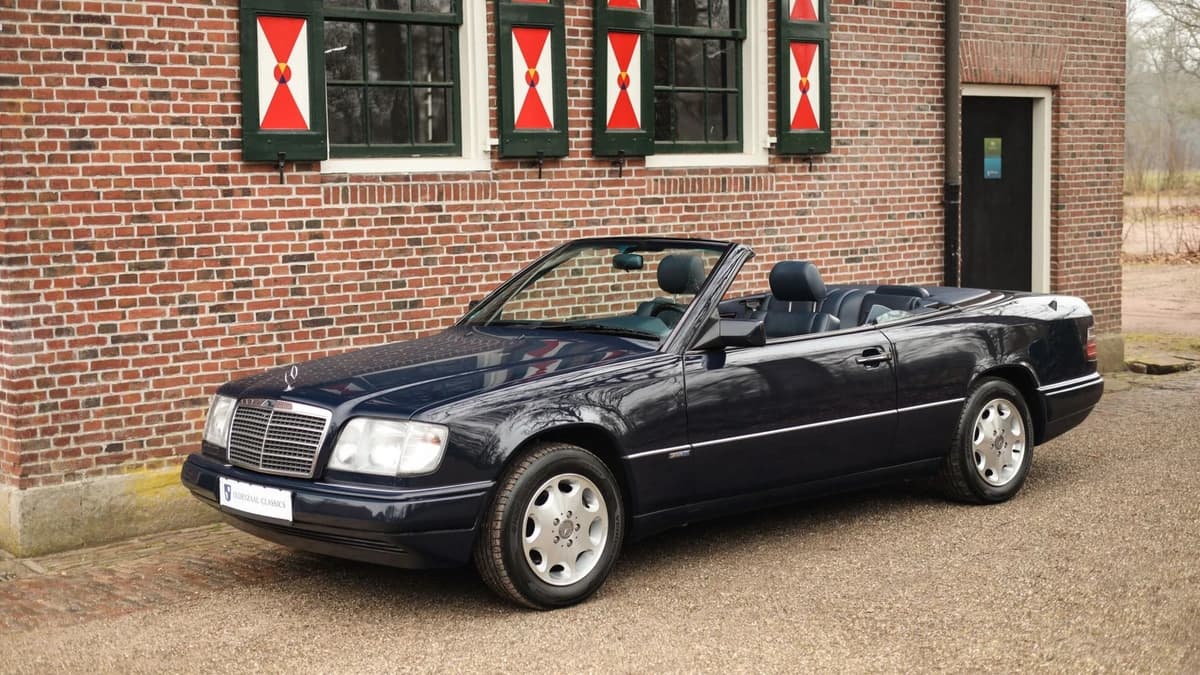 Mercedes-Benz E-Klasse — foto 1