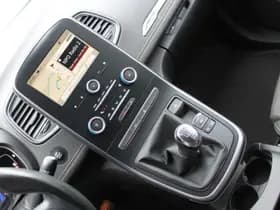 Renault Scénic thumbnail 8