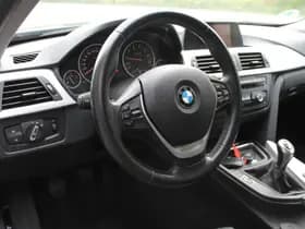 BMW 3-Serie thumbnail 6