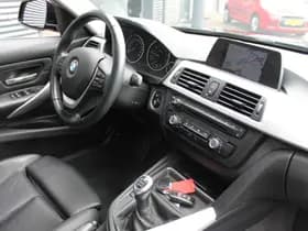 BMW 3-Serie thumbnail 9