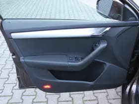 Škoda Octavia thumbnail 5