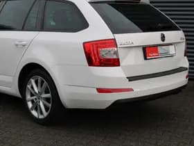 Škoda Octavia thumbnail 22