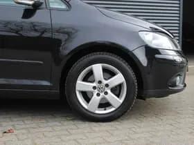 Volkswagen Golf thumbnail 16