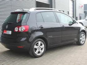 Volkswagen Golf thumbnail 18