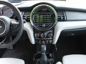 MINI Cooper thumbnail 11