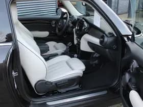 MINI Cooper thumbnail 3