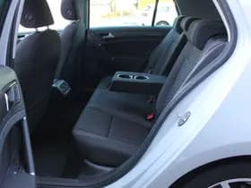Volkswagen Golf thumbnail 11