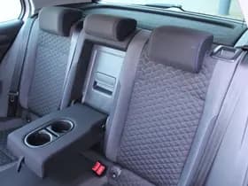 Volkswagen Golf thumbnail 12