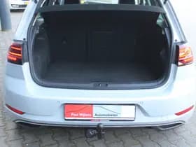 Volkswagen Golf thumbnail 14