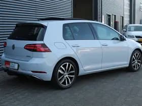 Volkswagen Golf thumbnail 19