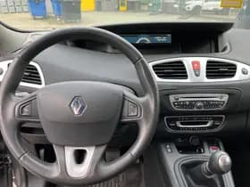 Renault Scénic thumbnail 8