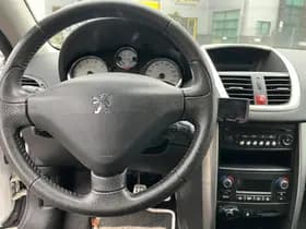 Peugeot 207 thumbnail 8