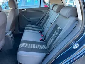 Volkswagen Golf thumbnail 9