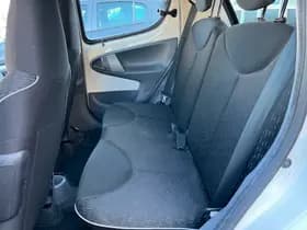 Peugeot 107 thumbnail 7