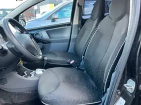 Peugeot 107 thumbnail 6
