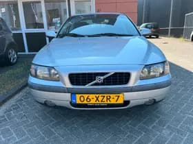 Volvo S60 thumbnail 4