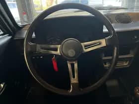 Alfa Romeo Exterior Colour thumbnail 22