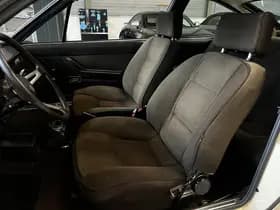 Alfa Romeo Exterior Colour thumbnail 24