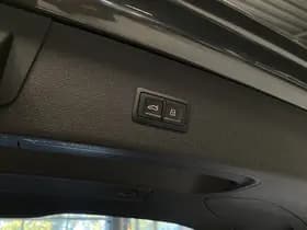 Audi Exterior Colour thumbnail 5